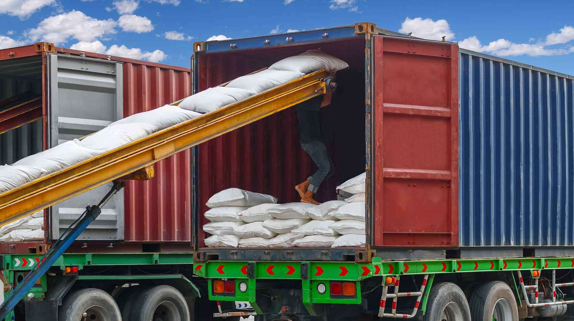 telescopic conveyor lifts