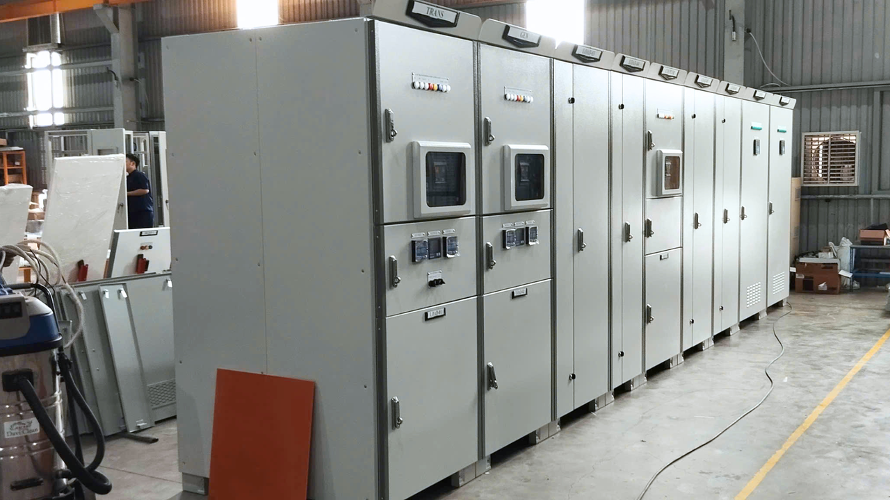 SPX Express Sorting Center Low-Voltage Power Distribution Project ...